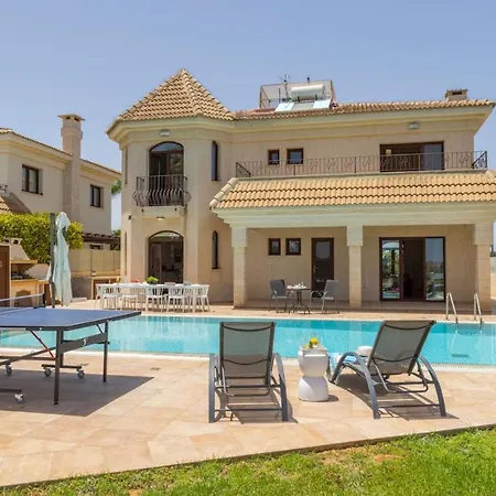 Sunnyvillas: 4br Seafront Villa*private Pool*bw44 Villa